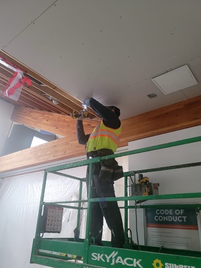 Finishing and tile work